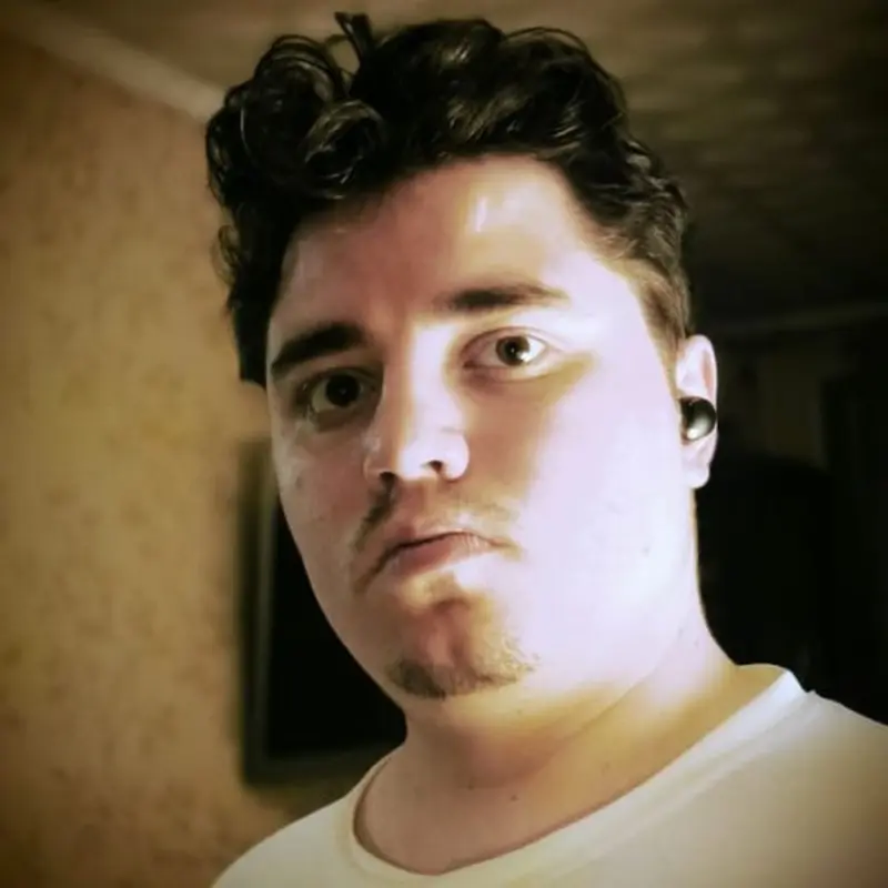 Артемий Микрюков