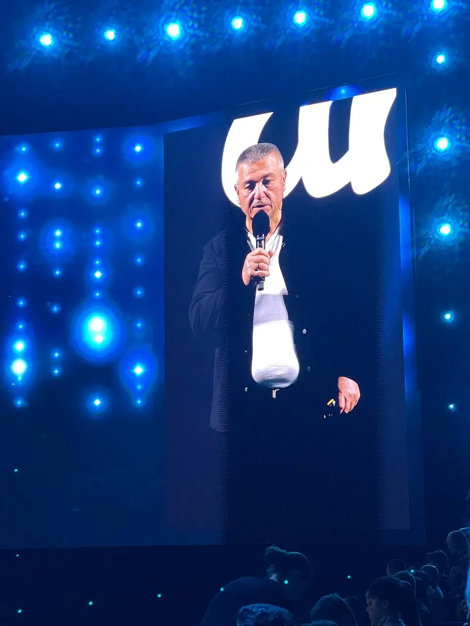 Послевкусие от АмоКонф
Эта неделя неожиданно получилась плотной на конференции и бизнес-ивенты разных форматов.
И наиболее яркой была #АмоКонф | Сетка — социальная сеть от hh.ru