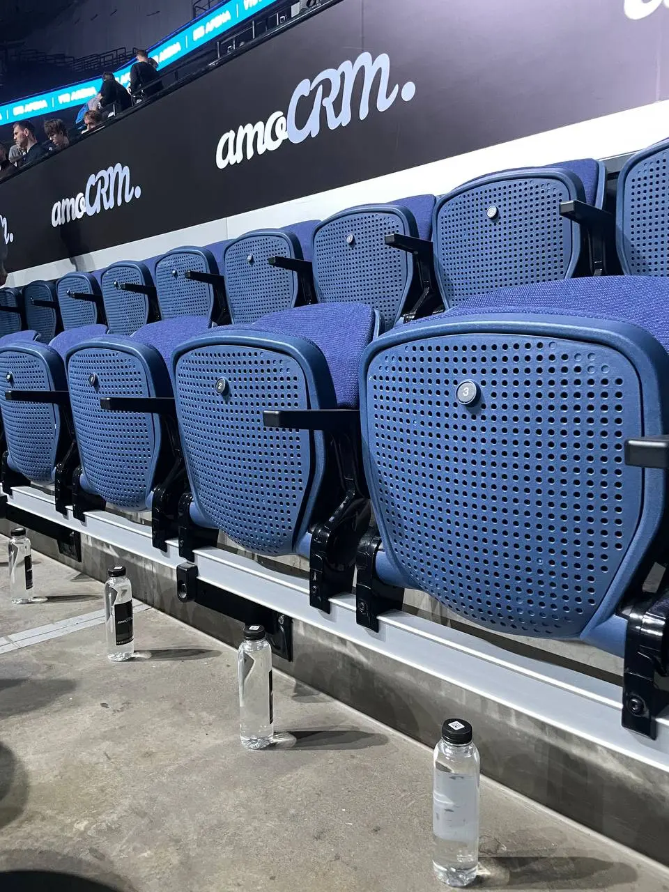 Послевкусие от АмоКонф
Эта неделя неожиданно получилась плотной на конференции и бизнес-ивенты разных форматов.
И наиболее яркой была #АмоКонф | Сетка — социальная сеть от hh.ru