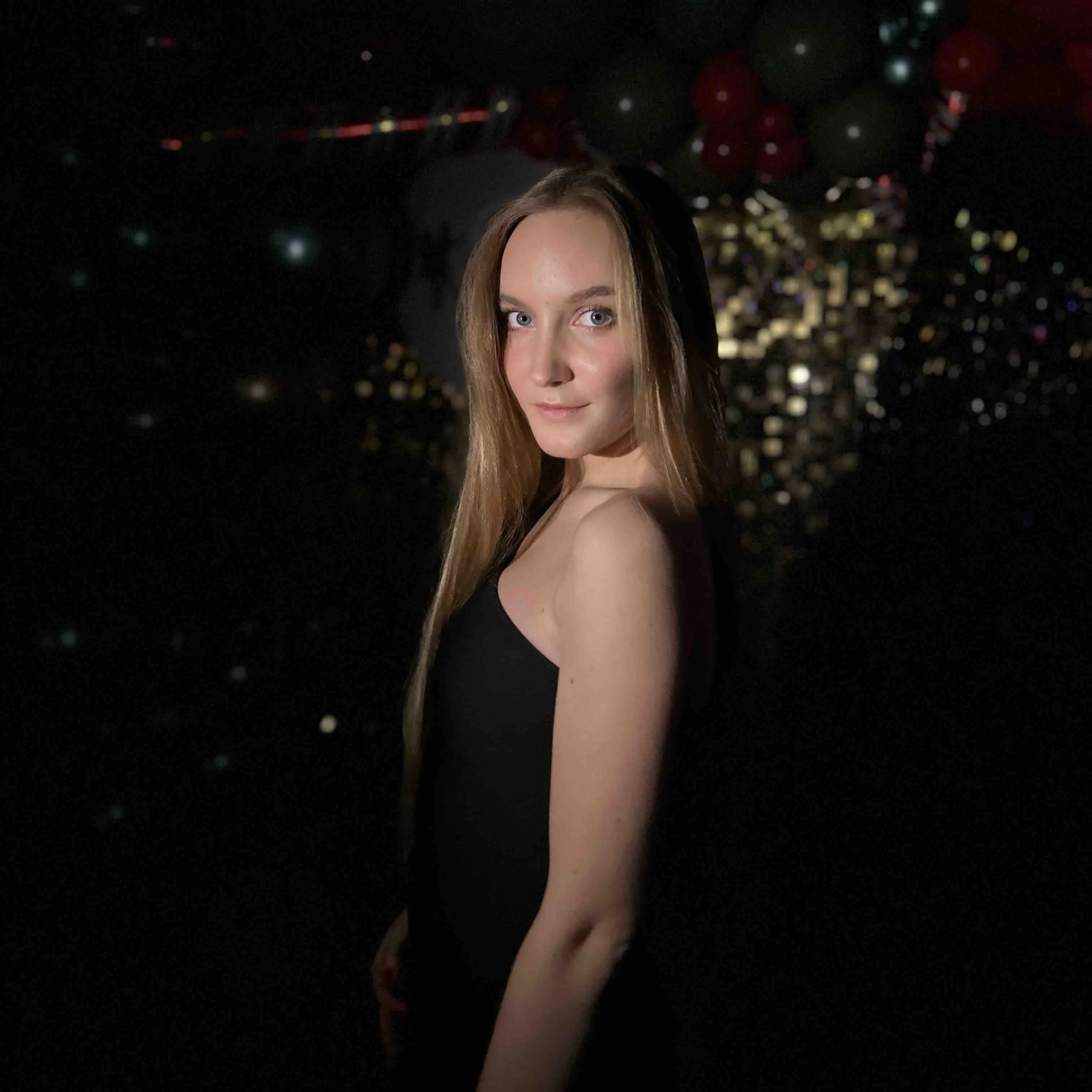 Анна Симонова
