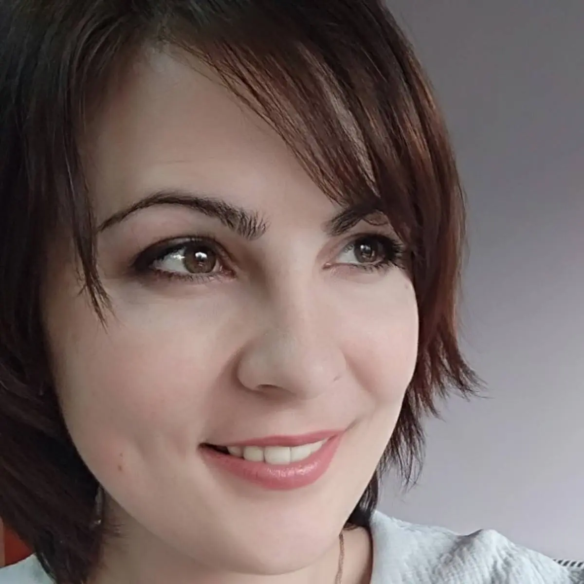 Елена Кедич