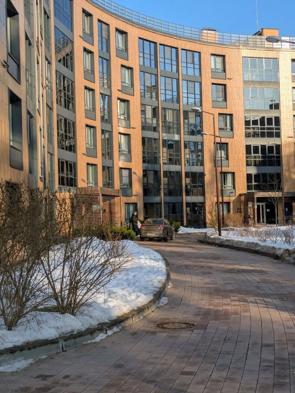 🤫 Тихие проезды как в отеле
Сделал на днях небольшое домашнее исследование про звуки ландшафта, которые слышно в окне | Сетка — социальная сеть от hh.ru