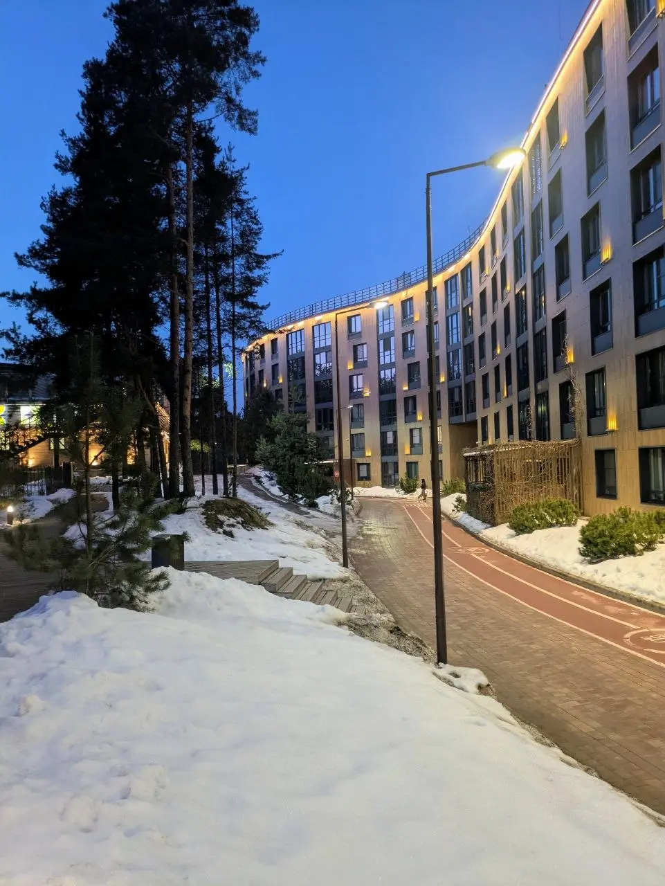 🤫 Тихие проезды как в отеле
Сделал на днях небольшое домашнее исследование про звуки ландшафта, которые слышно в окне | Сетка — социальная сеть от hh.ru