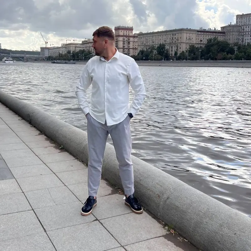 Денис Громов