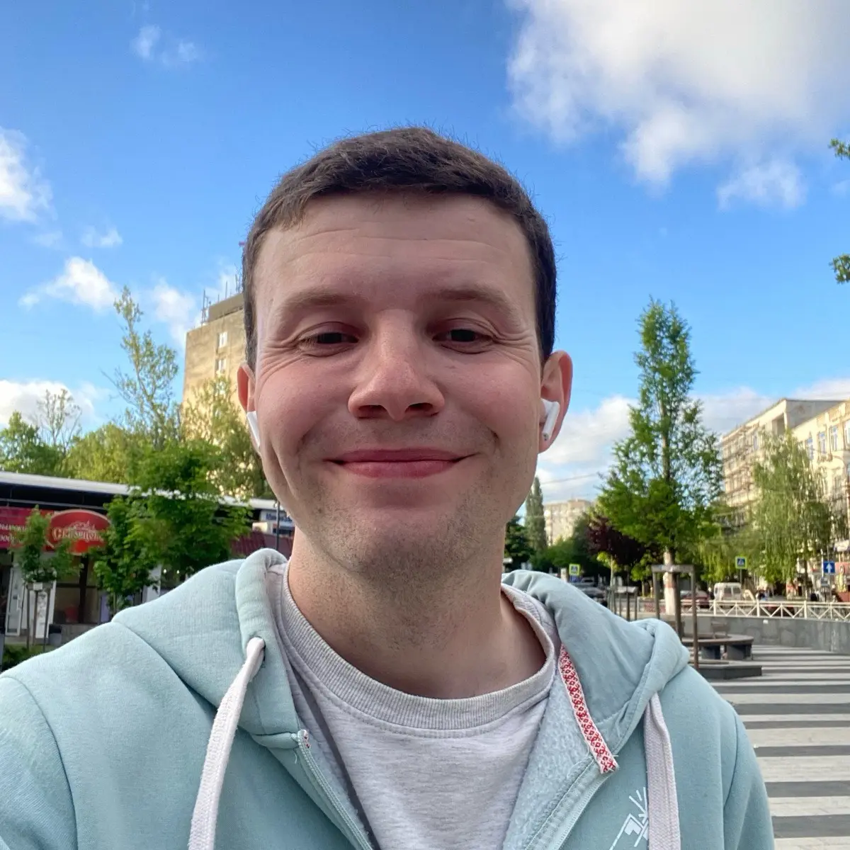 Александр Дронов