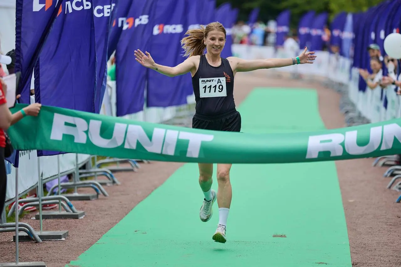 ИТ выходит на старт: встречаемся на RUNIT 5 июля: https://runit.digital/
5 июля в Мещерском парке пройдет RUNIT — наш большой летний фестиваль для ИТ- и диджитал-сообщества.
Это не только про бег | Сетка — социальная сеть от hh.ru
