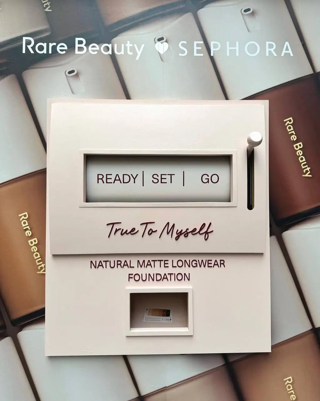 Запуск дня: Pop-up store от Rare Beauty
Селена Гомес под шум волны инфоповода о беременности запустила поп-ап в Австралии аж. Тональное средство представлено в48 оттенках | Сетка — социальная сеть от hh.ru