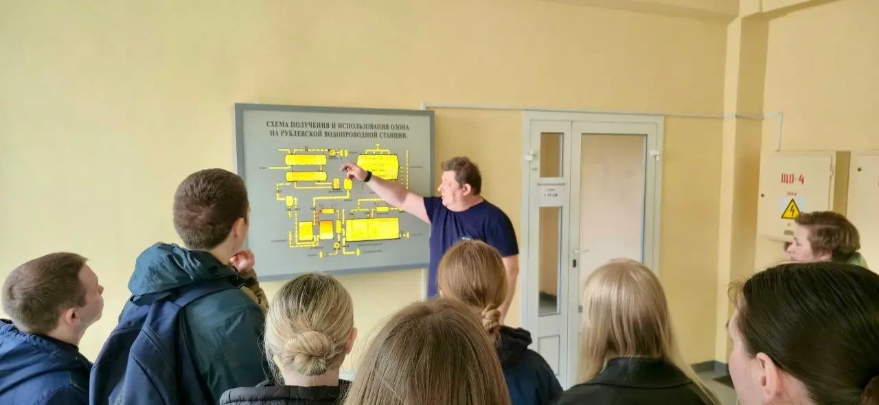 Будущие гидрологи МГУ — на объектах Мосводоканала!
👩‍🎓🧑‍🎓Студенты 3 курса кафедры гидрологии суши географического факультета МГУ побывали с экскурсией сразу на двух ключевых объектах Мосводоканала — К... | Сетка — социальная сеть от hh.ru