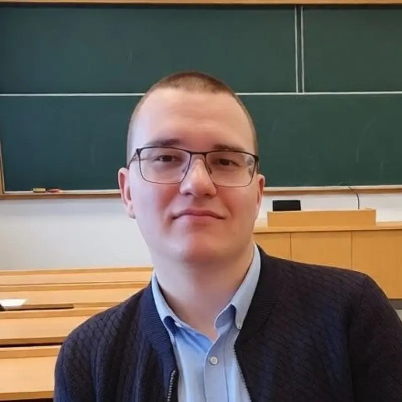 Роман Марюков | Сетка — социальная сеть от hh.ru