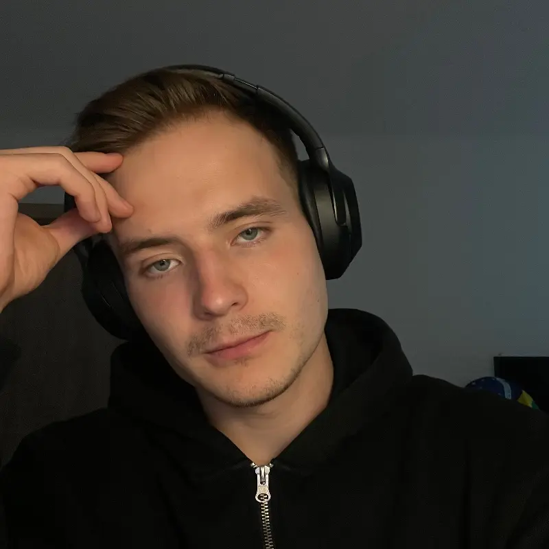 Никита Мильчуков | Сетка — социальная сеть от hh.ru