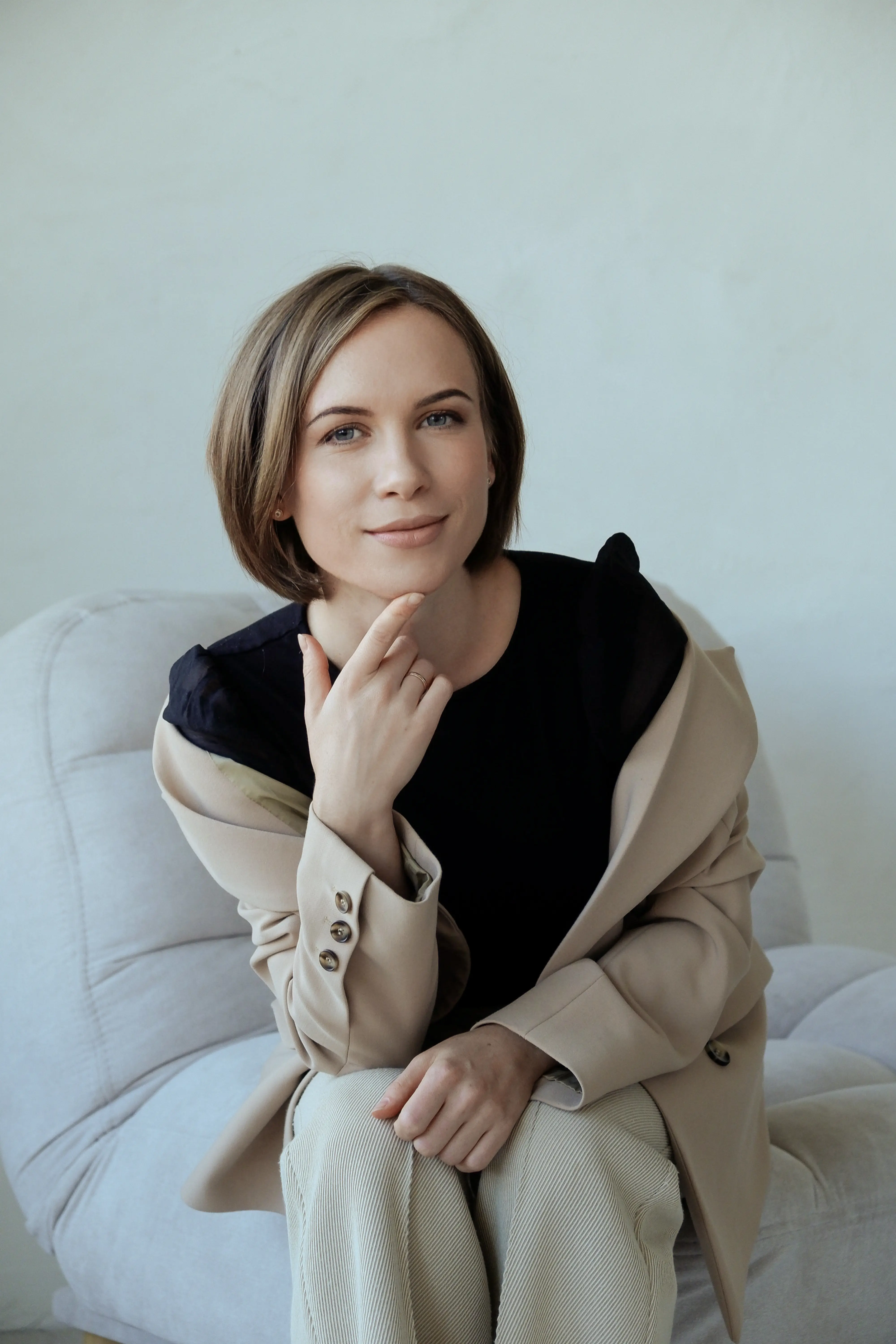 Анна Кострова
