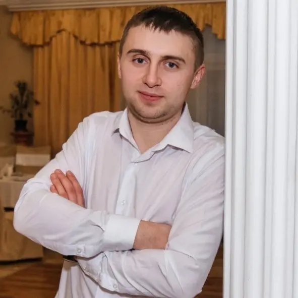 Роман Стариченко | Сетка — социальная сеть от hh.ru