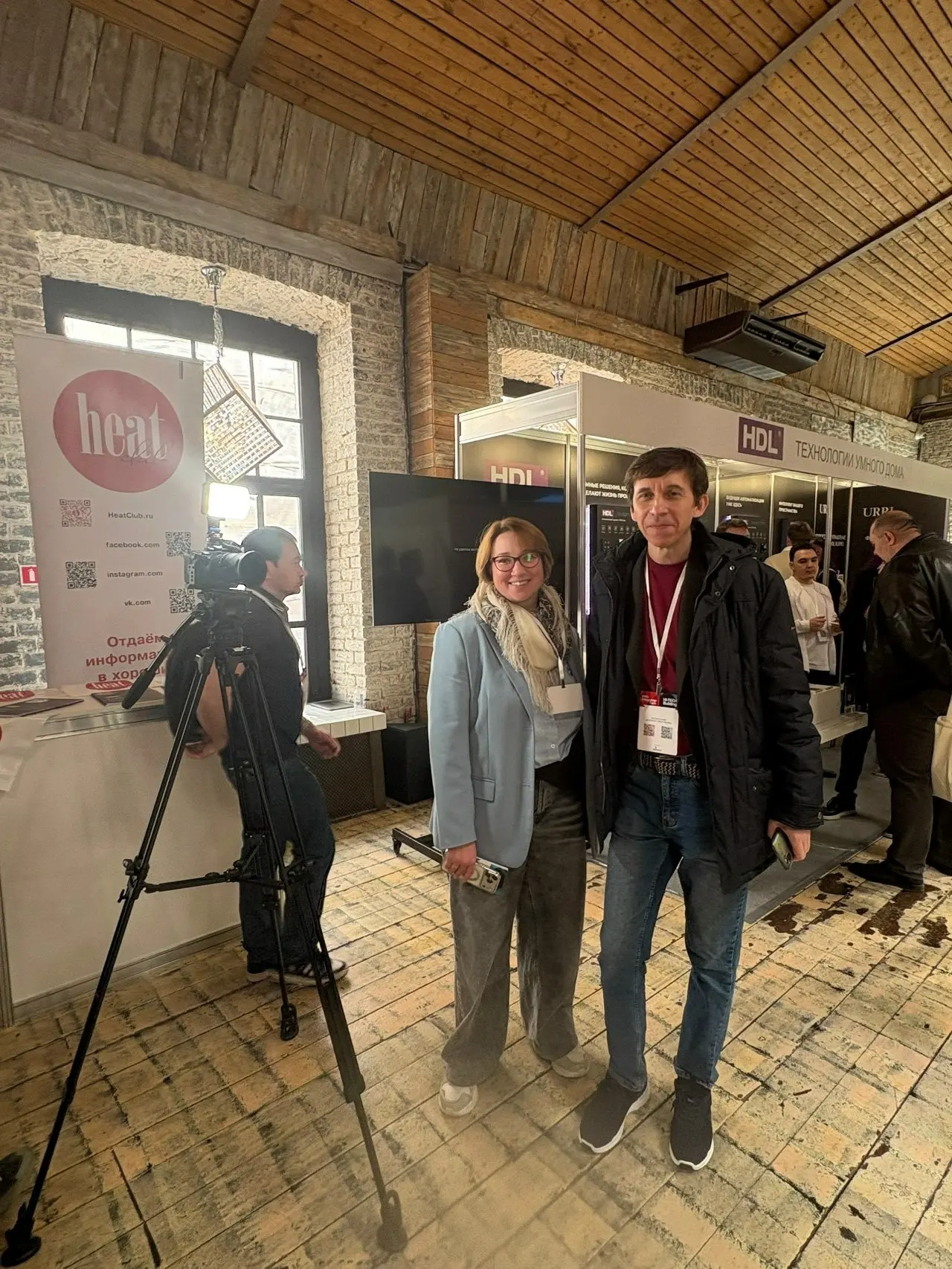 Заходите к нам на стенд на выставку!! Здесь зарядитесь идеям апгрейда своего жилья!!! | Сетка — социальная сеть от hh.ru