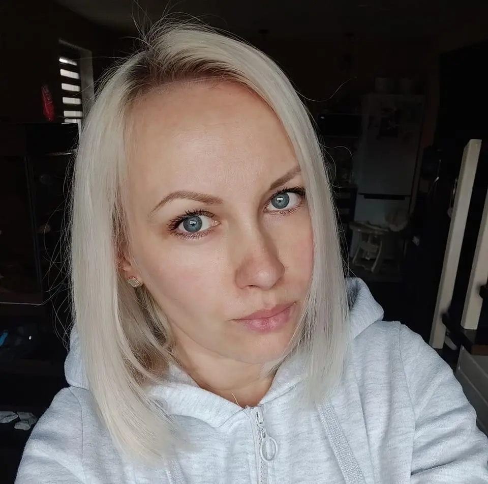 Елена Корскова