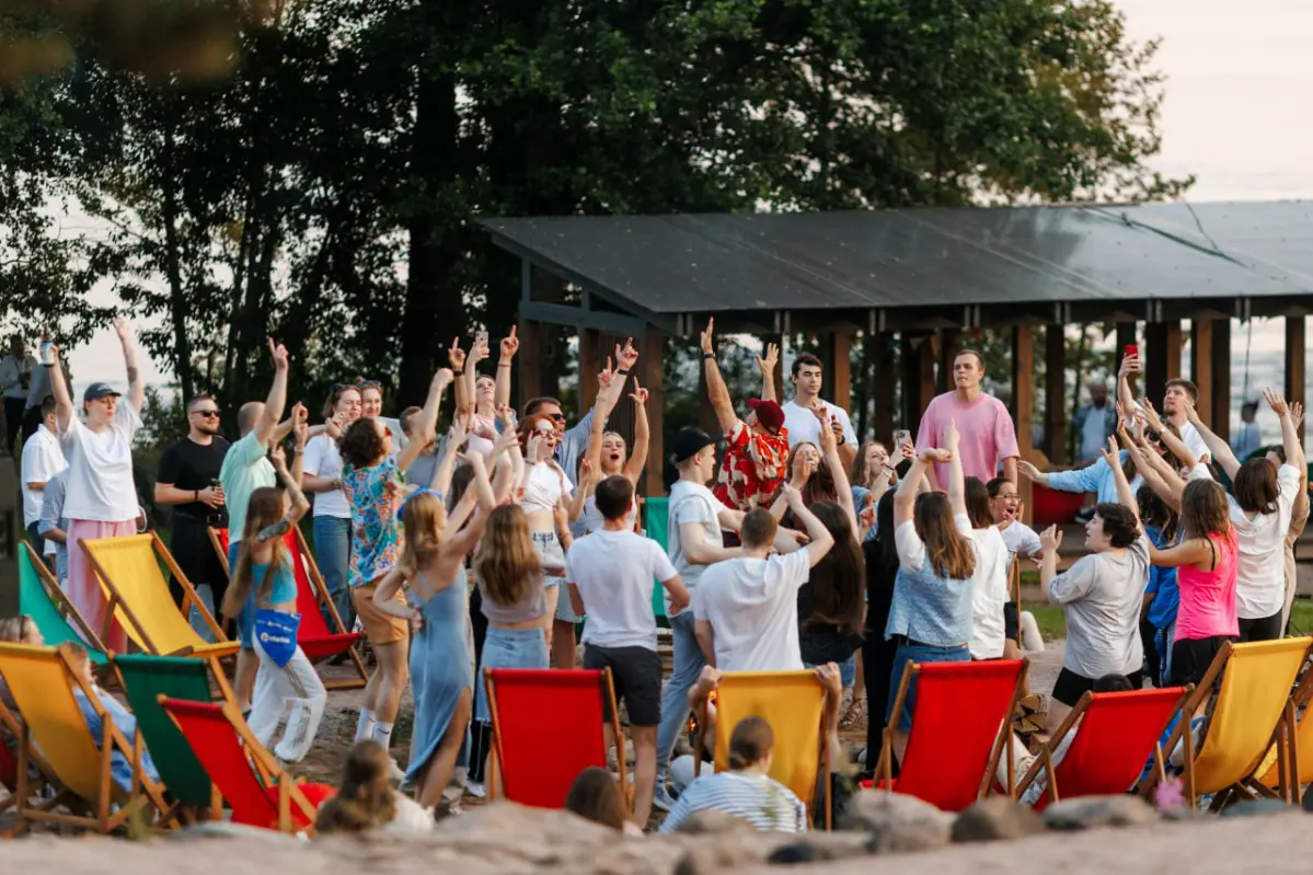 🏕 Camp Style - HIT прошлого сезона
Скоро лето и мы вспоминаем самые успешные выезды прошлого года | Сетка — социальная сеть от hh.ru
