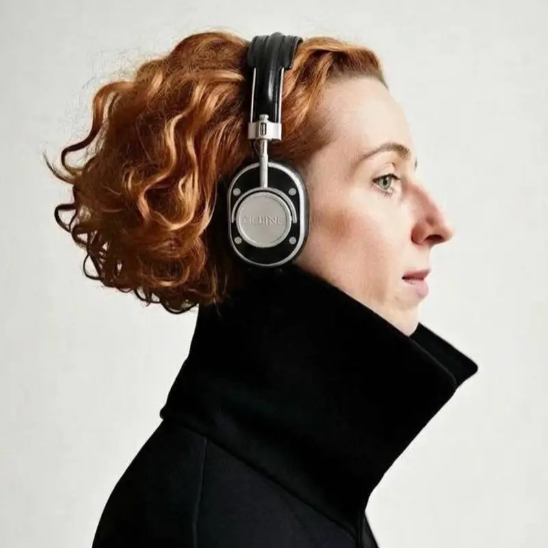 Елена Захарова | Сетка — социальная сеть от hh.ru