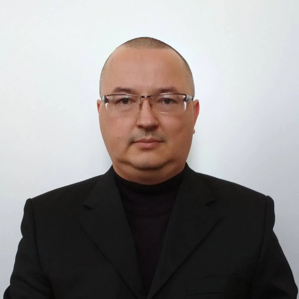 Денис Хасанов | Сетка — социальная сеть от hh.ru