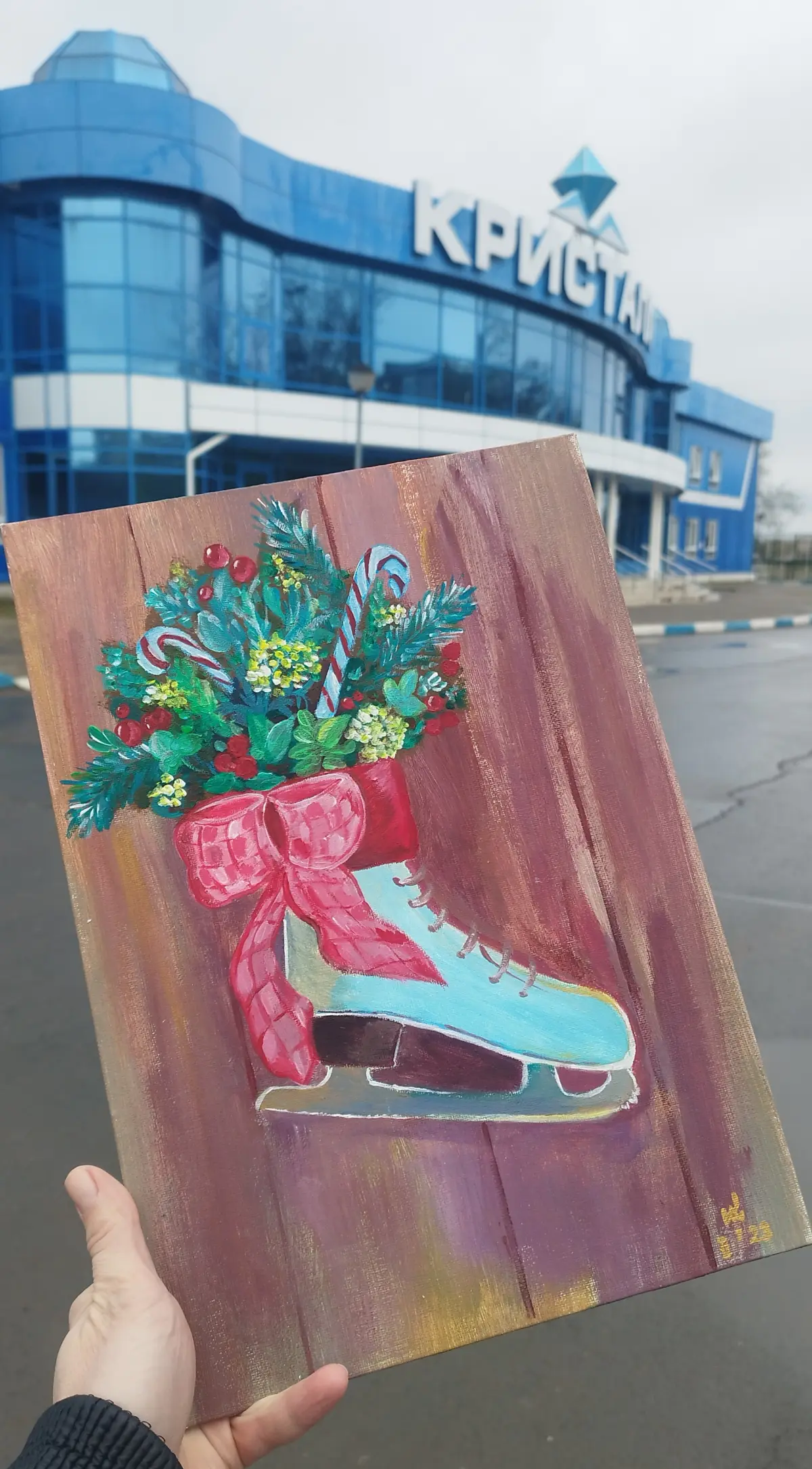 Спокойно👌 Отпуска не будет)
Мы продолжаем обустраивать бассейн и параллельно наполняем будущий сайт. Нам дарят картины, а сегодня от мастера Полины у меня появилась кружка | Сетка — социальная сеть от hh.ru