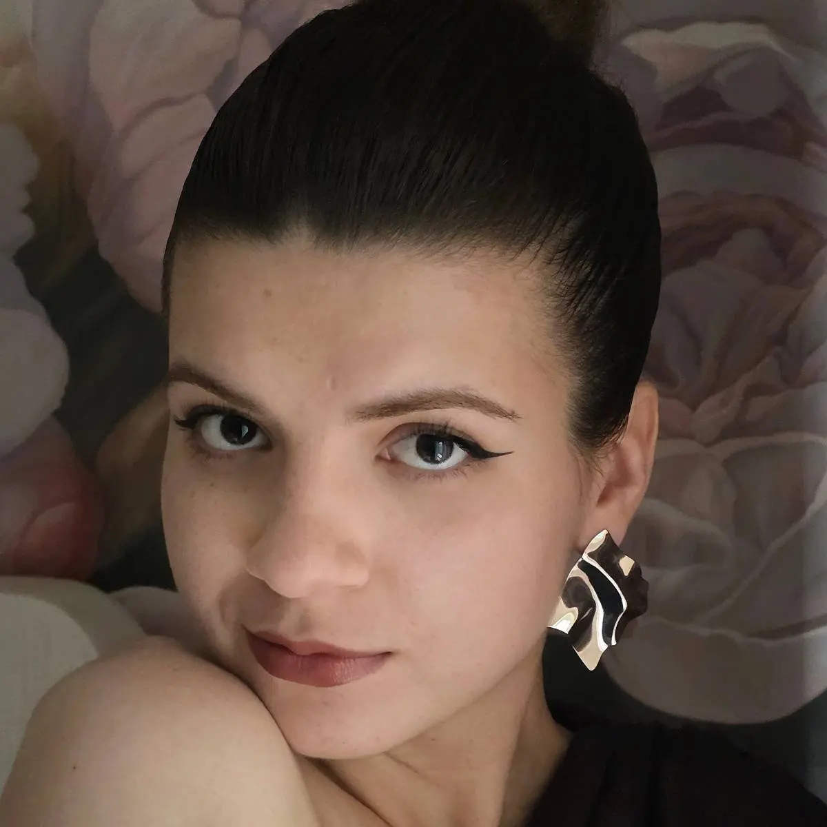 Анна Никонова