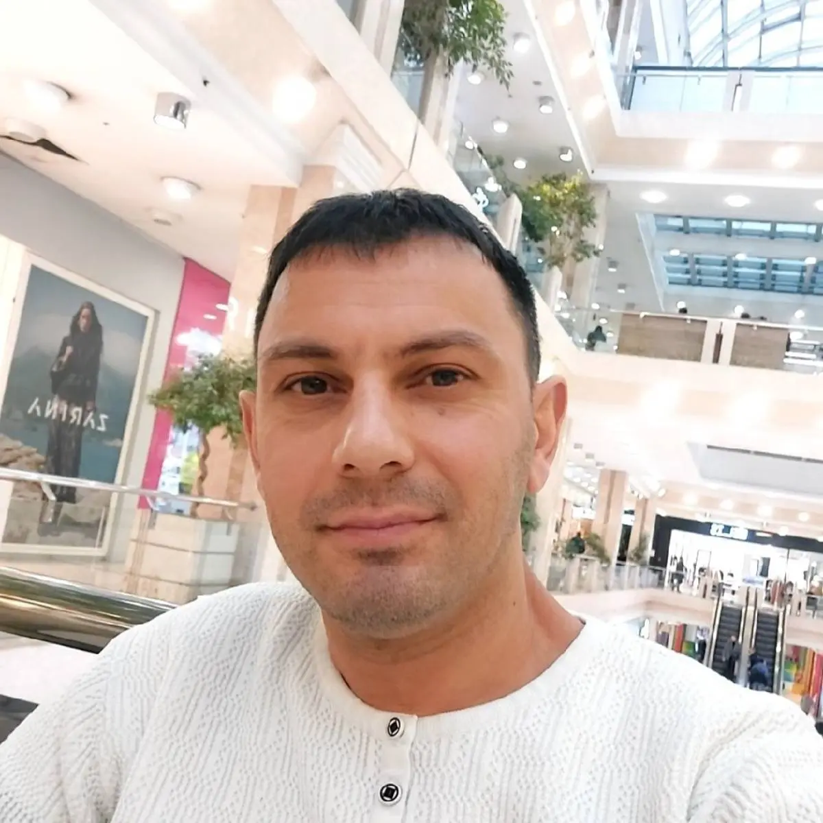 Азар Алисой