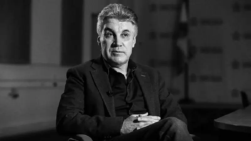 «Его сердце билось за правду, справедливость, страну и народ». В России назвали огромной потерей уход из жизни Алексея Пиманова
#Россия #Журналист #Пиманов #Соболезнования #Трагедия | Сетка — социальная сеть от hh.ru