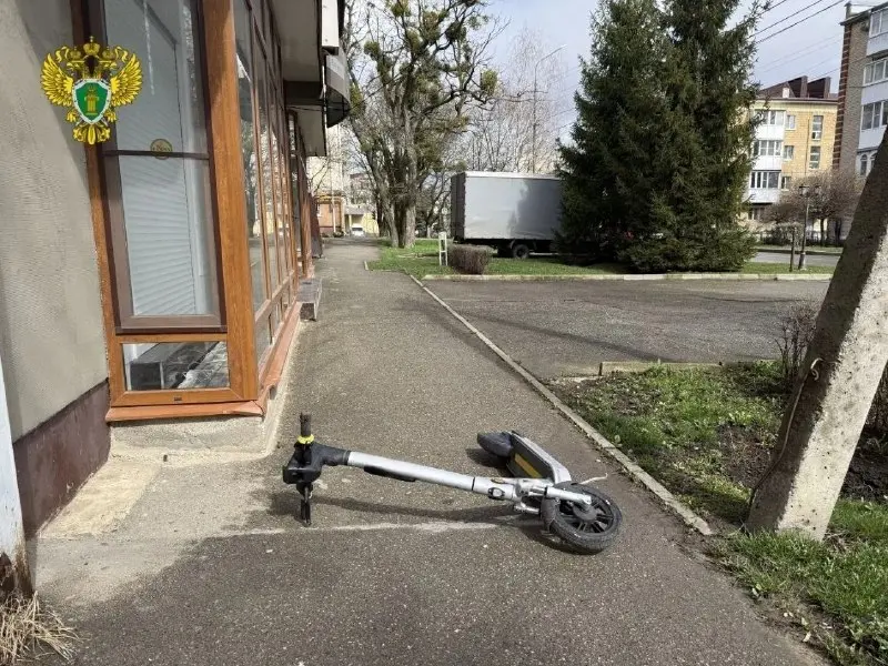 🛴Прокуратура Ставрополя выявила нарушения в работе сервисов аренды электросамокатов
Прокуратура Октябрьского района провела проверку кикшеринговых компаний в Ставрополе | Сетка — социальная сеть от hh.ru
