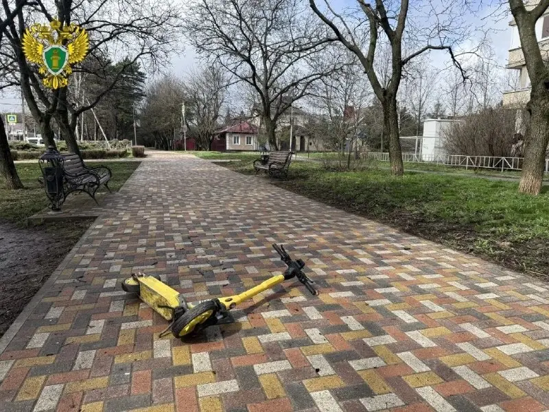 🛴Прокуратура Ставрополя выявила нарушения в работе сервисов аренды электросамокатов
Прокуратура Октябрьского района провела проверку кикшеринговых компаний в Ставрополе | Сетка — социальная сеть от hh.ru