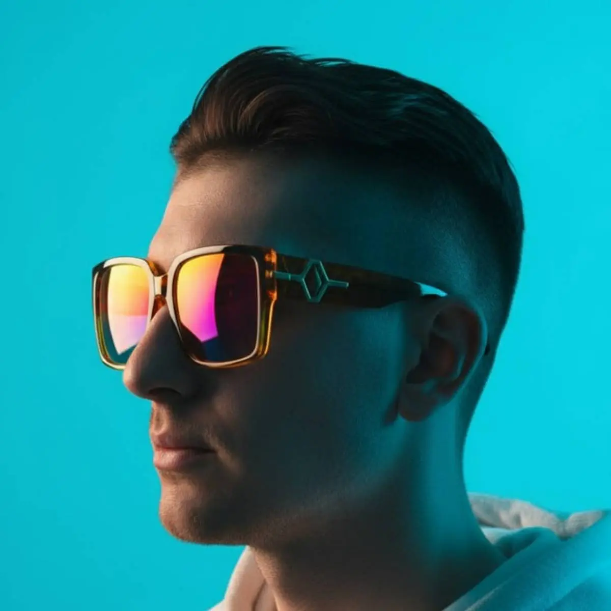 Artem Zdes | Сетка — социальная сеть от hh.ru