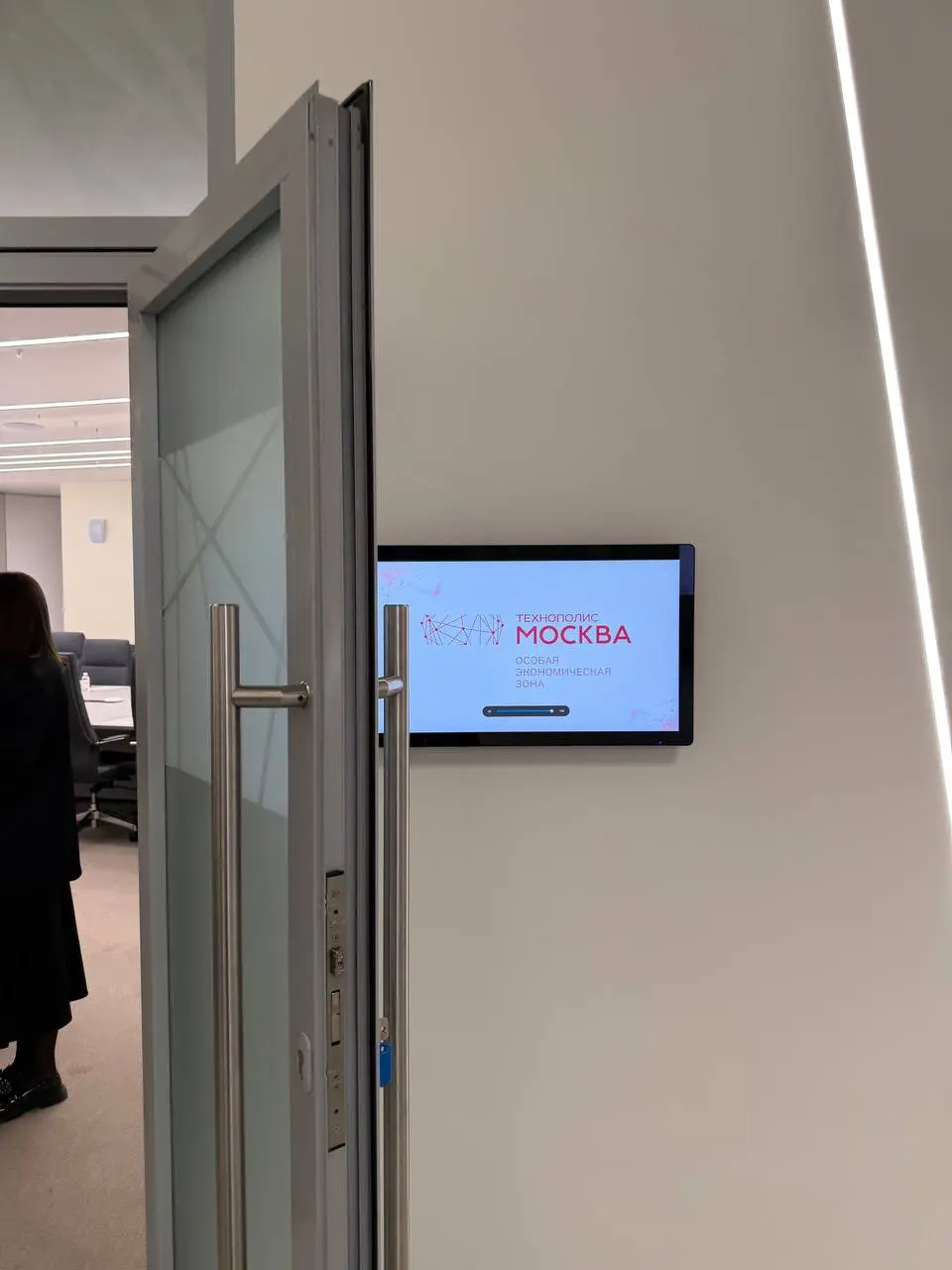 Сегодня выступала на закрытой встрече HR-клуба в Технополисе Москва с темой: 10 трендов, которые определят рынок труда и управленческие команды в промышленности | Сетка — социальная сеть от hh.ru