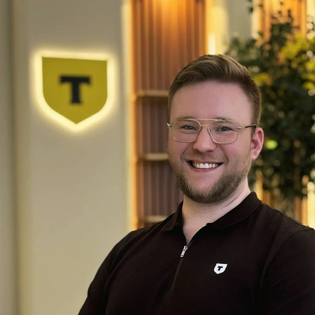 Вячеслав Тихонов | Сетка — социальная сеть от hh.ru