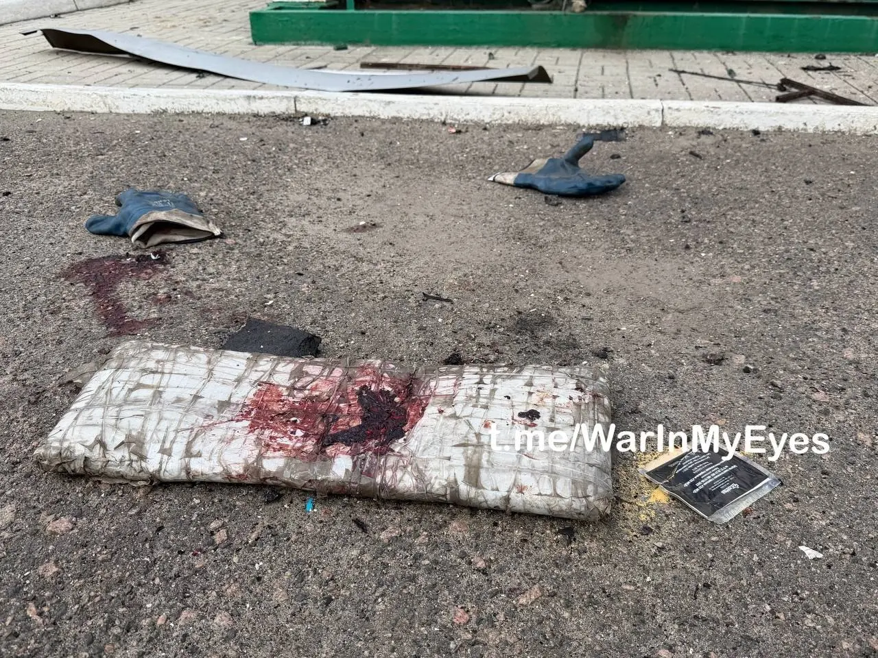 Последствия прилета ударного БПЛА в автозаправочную станцию в Куйбышевском районе Донецка | Сетка — социальная сеть от hh.ru