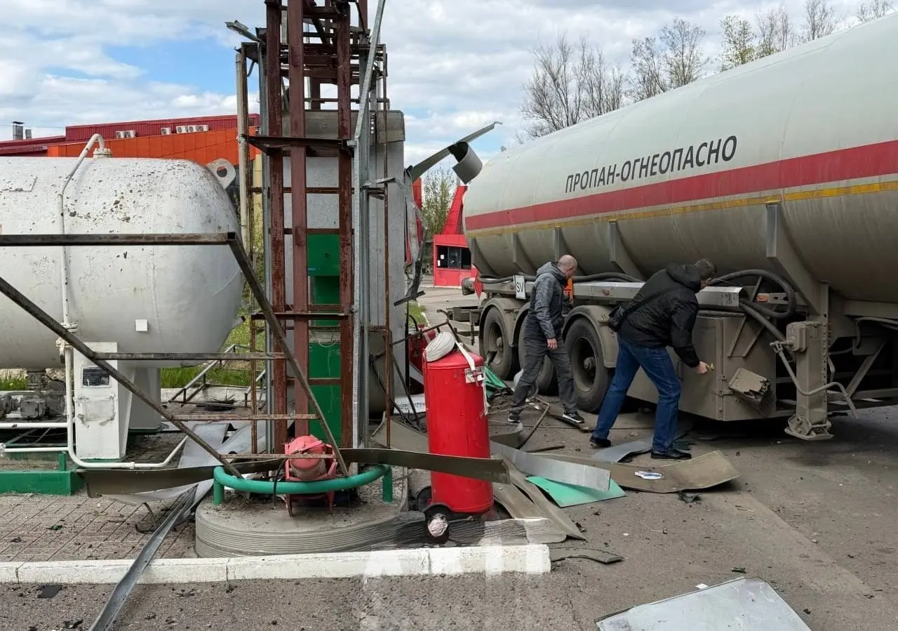БПЛА атаковал заправку в Куйбышевском районе Донецка.
Есть пострадавшие. | Сетка — социальная сеть от hh.ru
