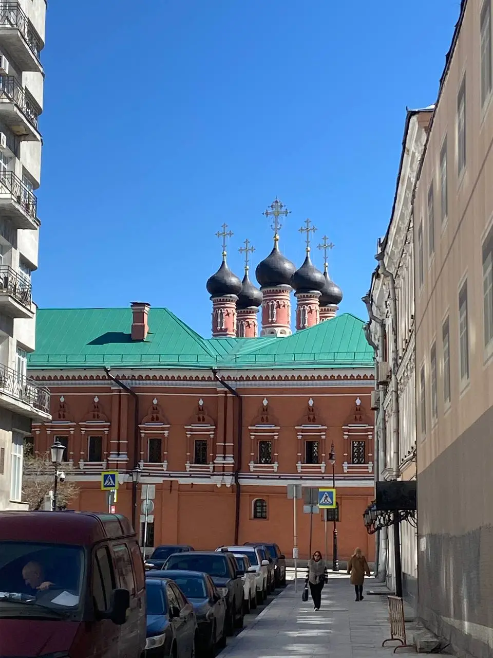 Сегодня выходной
Выходной нам выписали даже на публикацию постов
Выходной нам выписала суббота чудесной погодой
Я же успела сходить на лекцию о портфельной карьере, которая запустила глубокую и тревож... | Сетка — социальная сеть от hh.ru