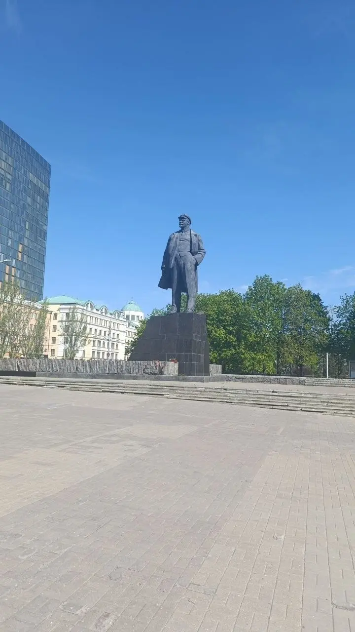 Ленин на месте 😁 | Сетка — социальная сеть от hh.ru