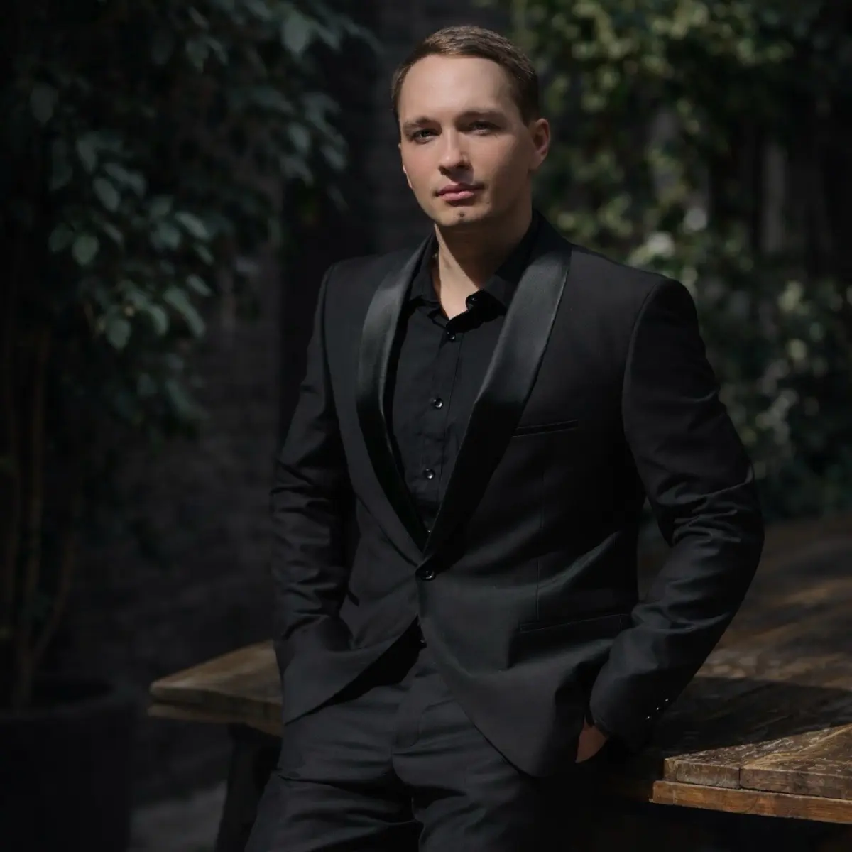 Никита Тихонов