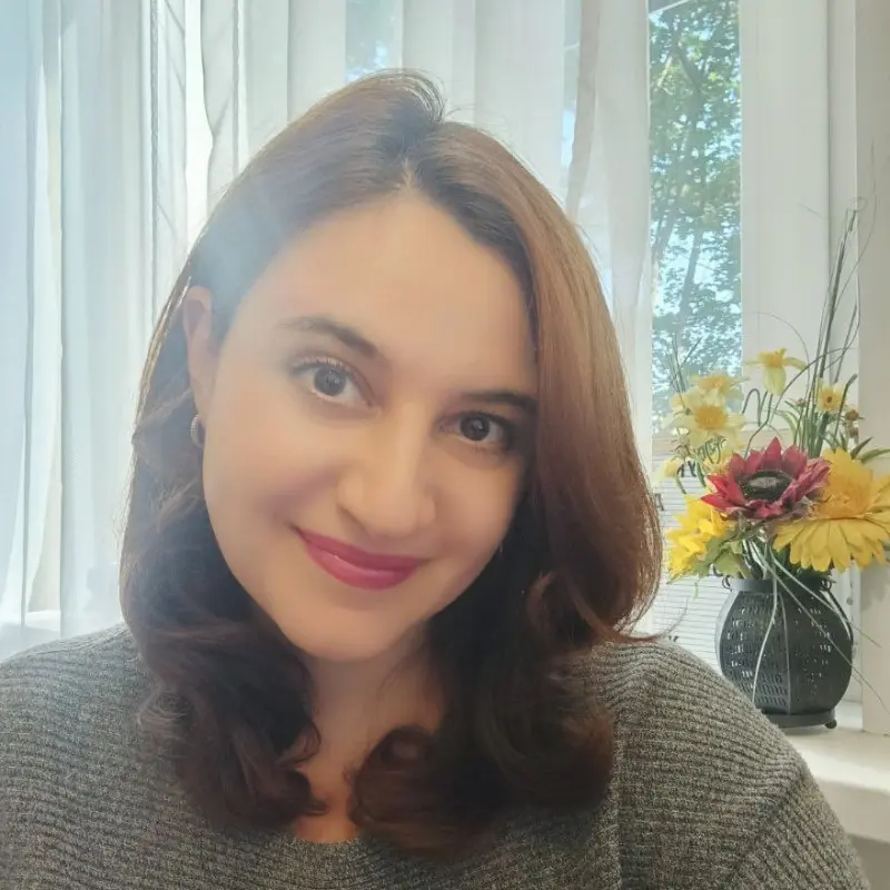 Анна Эльяс