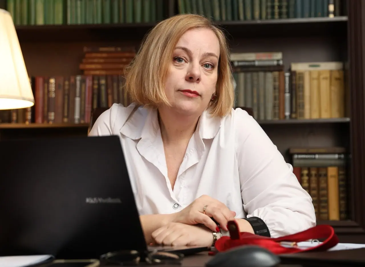 Собственники бизнеса: смыслы, ценности и влияние на компанию
На этой неделе мы поговорим о собственниках бизнеса — вне зависимости от масштаба: от микропредприятий до корпораций‑гигантов | Сетка — социальная сеть от hh.ru