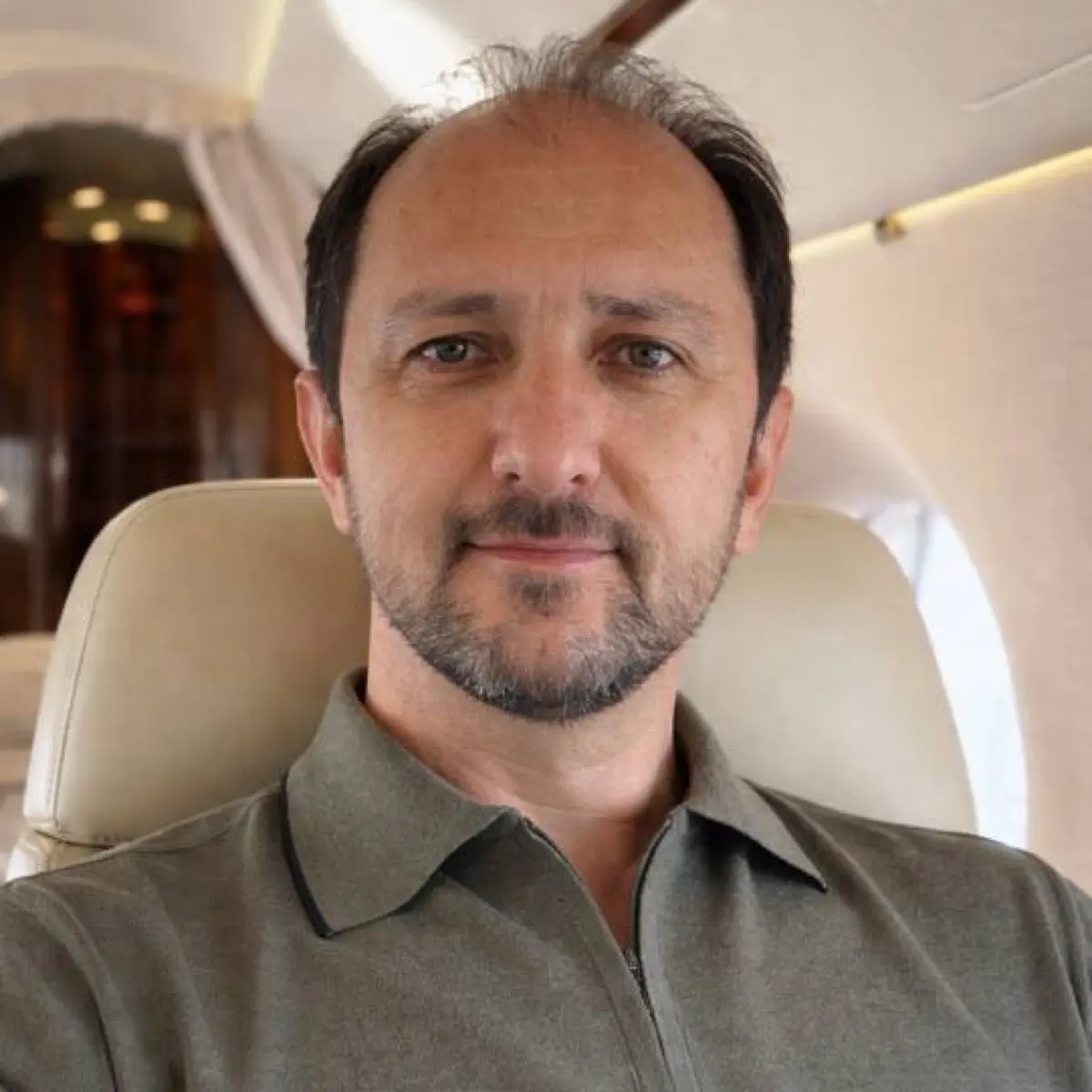 Виталий Аврамов