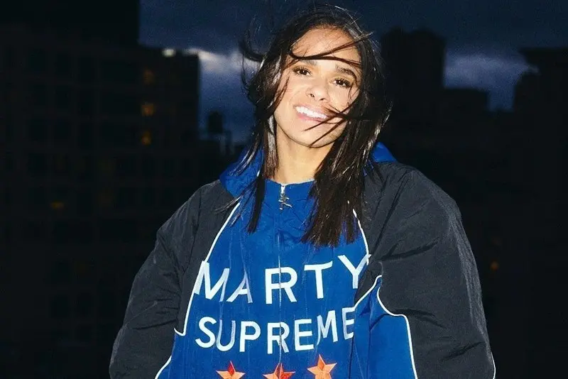 Как продать «кино про пинг-понг» всему миру: секрет вирального успеха Marty Supreme 🏓
Спортивное кино – жанр капризный | Сетка — социальная сеть от hh.ru