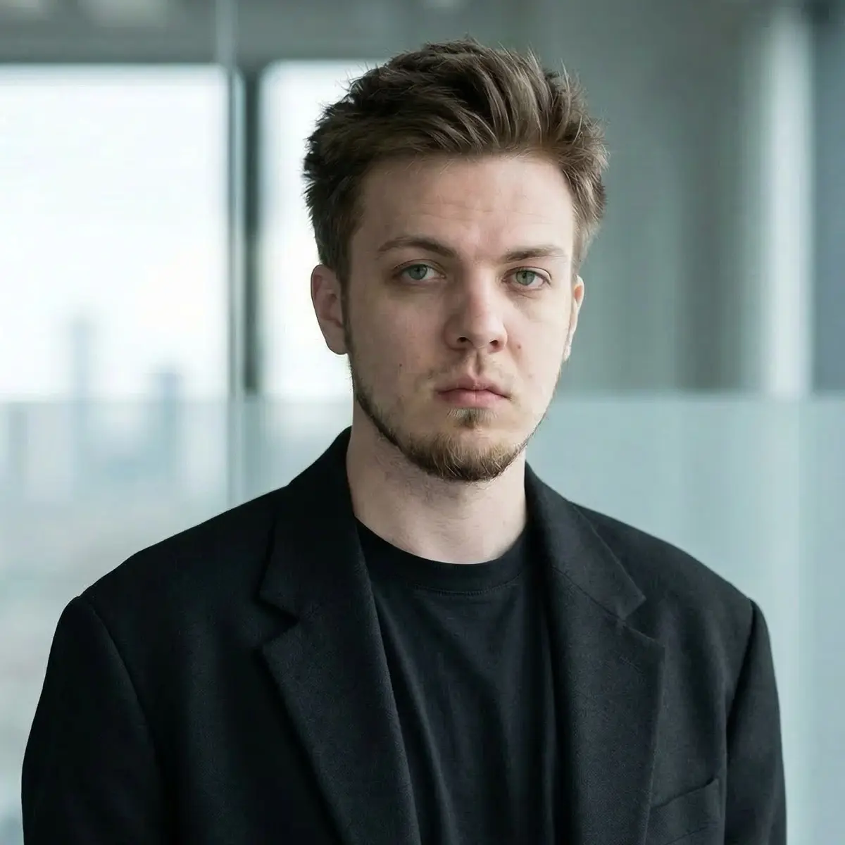 Александр Петров