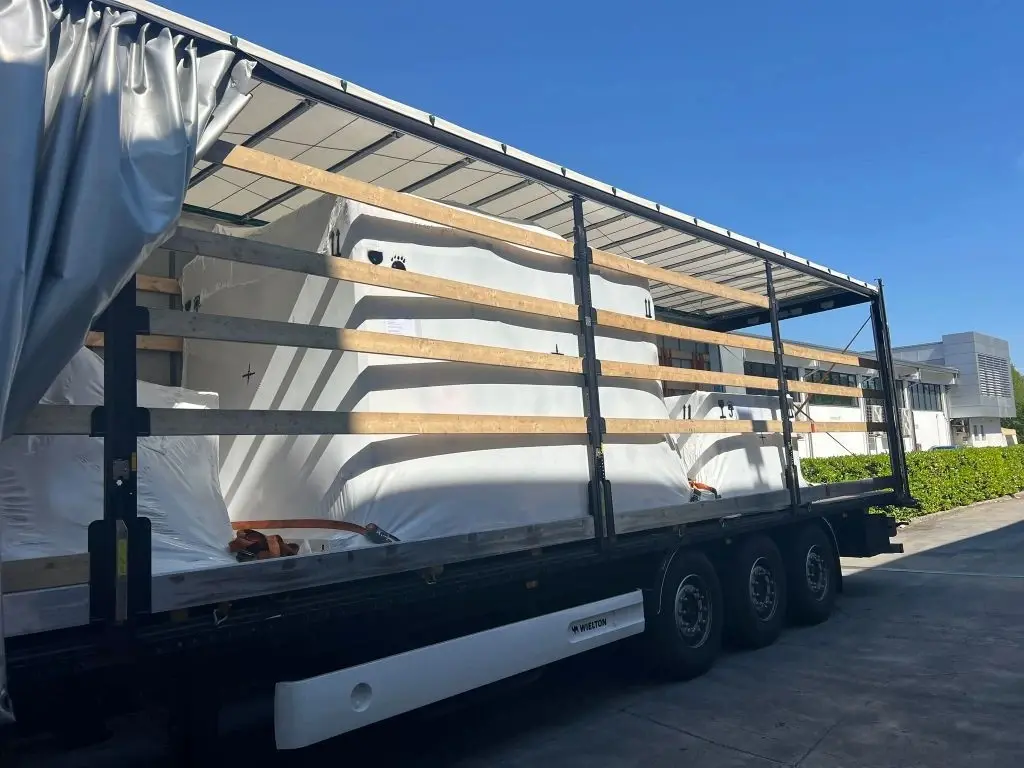 ⭐ ПЕРЕВОЗКА ЛИНИИ ДЛЯ РОЗЛИВА МОЛОЧНОЙ ПРОДУКЦИИ
🟩 Организовали перевозку оборудования (🍶линия по розливу молочной продукции) из 🇮🇹Италии в 🇷🇺Россию | Сетка — социальная сеть от hh.ru