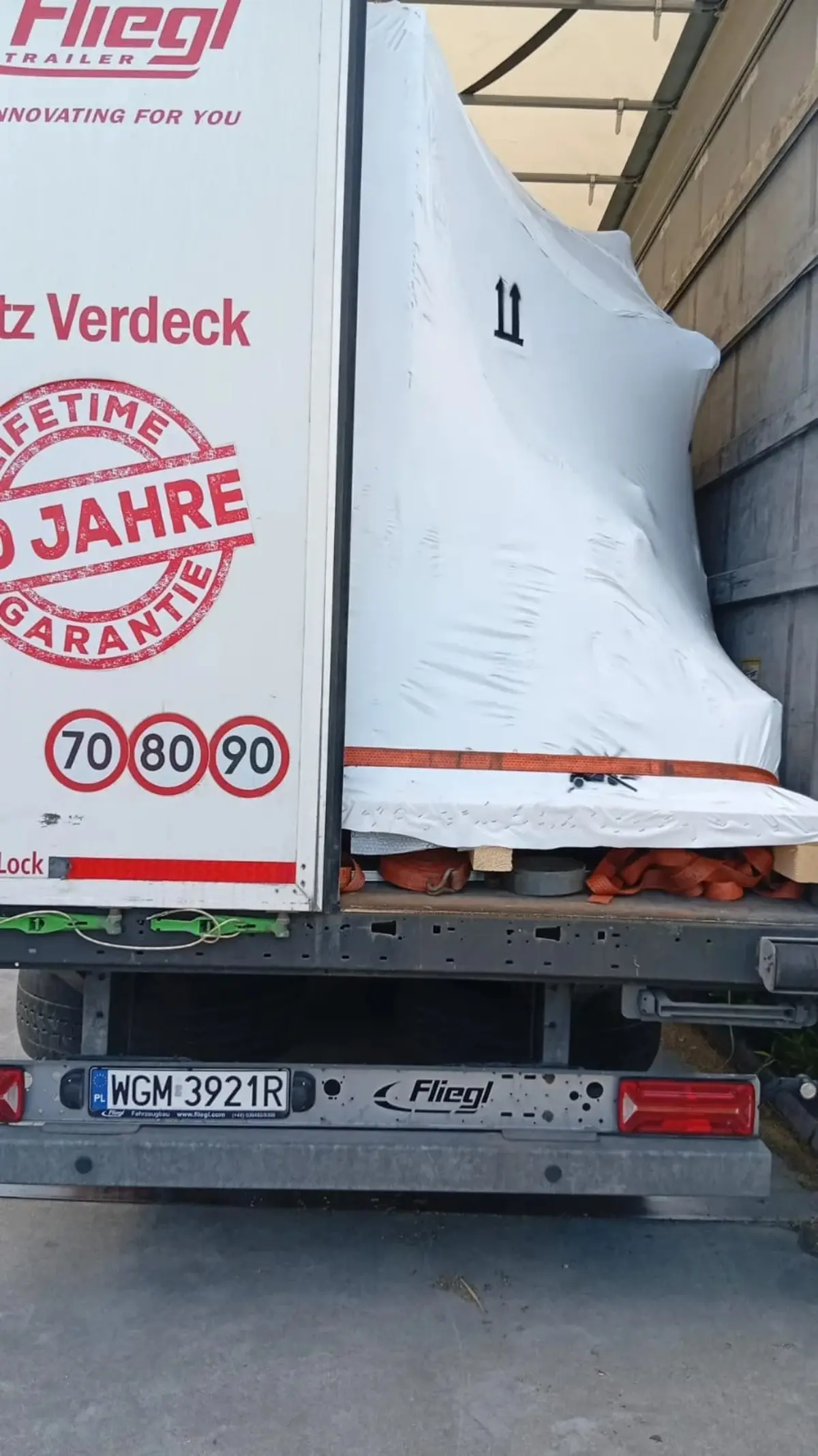 ⭐ ПЕРЕВОЗКА ЛИНИИ ДЛЯ РОЗЛИВА МОЛОЧНОЙ ПРОДУКЦИИ
🟩 Организовали перевозку оборудования (🍶линия по розливу молочной продукции) из 🇮🇹Италии в 🇷🇺Россию | Сетка — социальная сеть от hh.ru