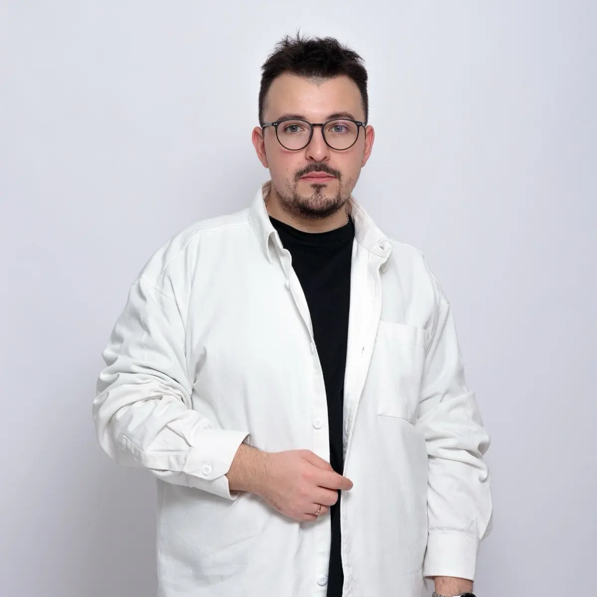 Денис Крыхтин