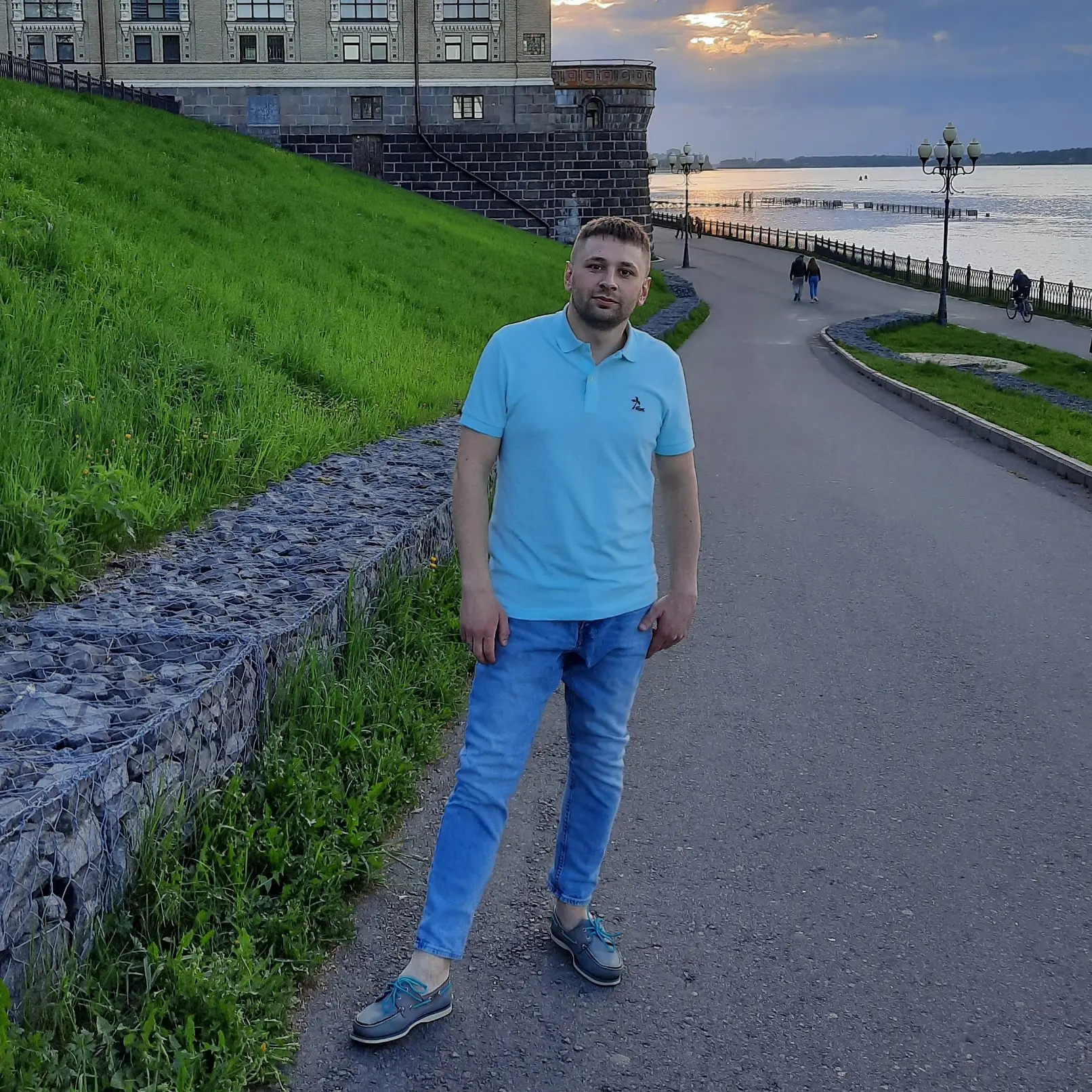 Network member avatar