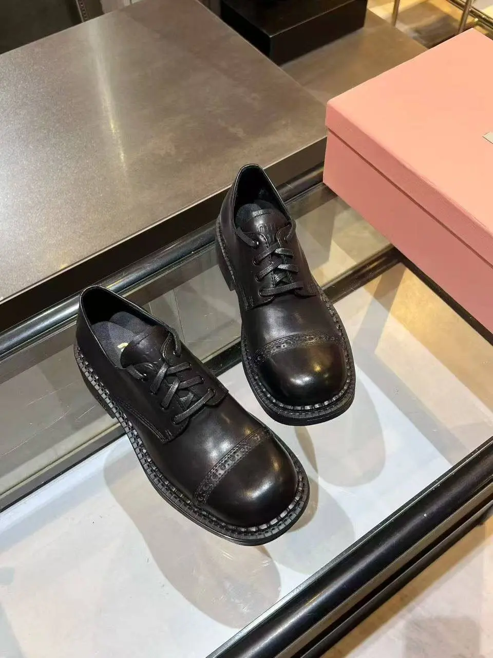 ▪️Премиум
▪️В наличии 36-41 размеры
▪️Цена 12.500₽
▪️Доставка-примерка по Москве
▪️ @byMarybelle
▪️Отправка в регионы ✈️ в этот же день | Сетка — социальная сеть от hh.ru