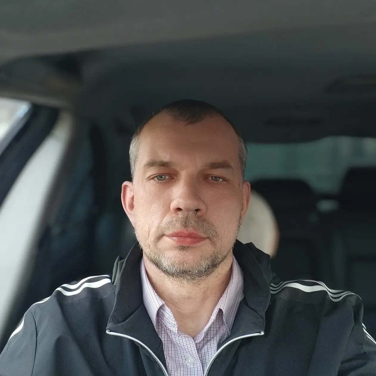Иван Шахов
