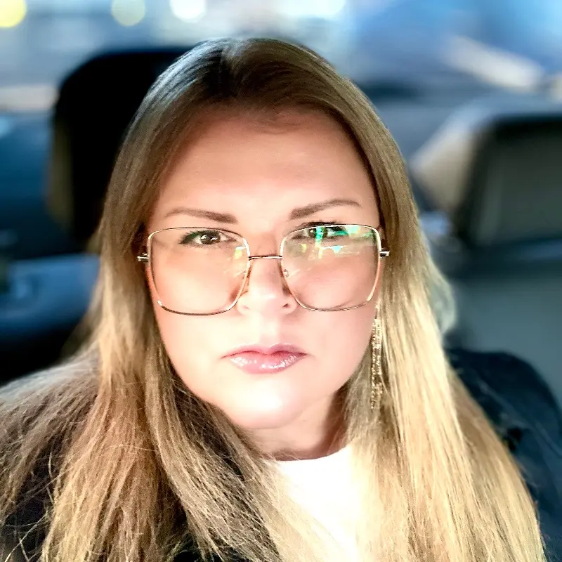 Елена Зазулина