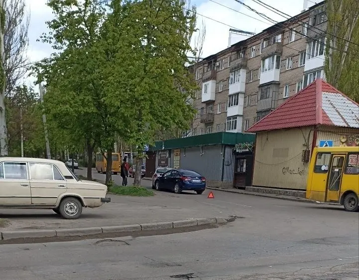 Большая магистральная, ДТП перед рынком  объединенный | Сетка — социальная сеть от hh.ru