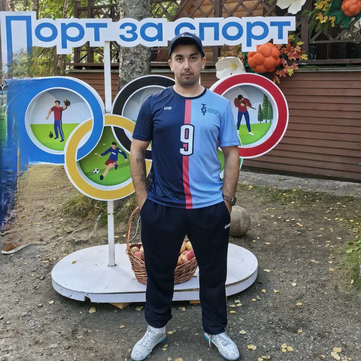 Илья Богданов