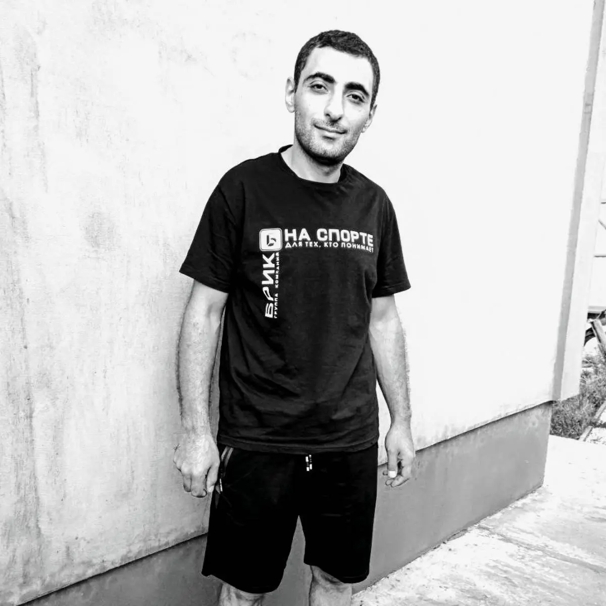 Оваким Анесян | Сетка — социальная сеть от hh.ru